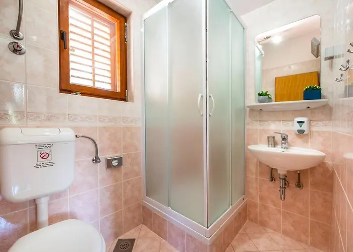 Villa Vergatum-privacy,gym,billiards,table Tennis Donji Brgat