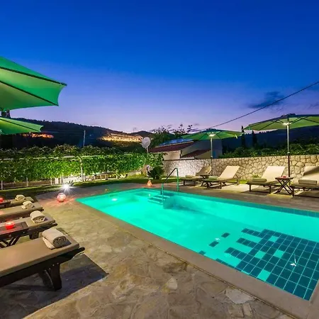 Vergatum-privacy,gym,billiards,table Tennis * Donji Brgat