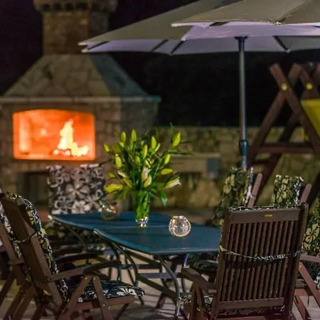 וילה Vergatum-privacy,gym,billiards,table Tennis Donji Brgat