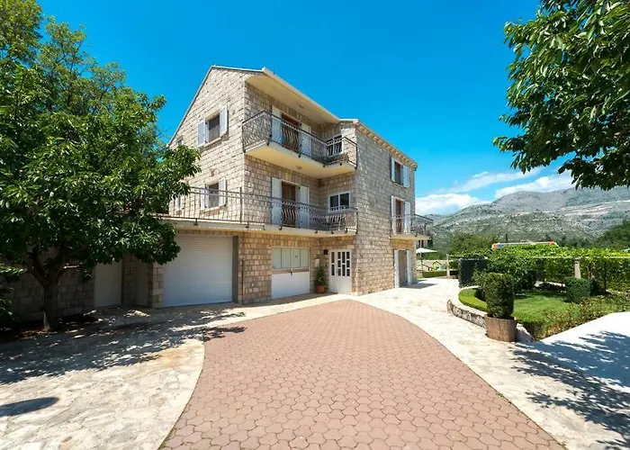 Vergatum-privacy,gym,billiards,table Tennis * Donji Brgat