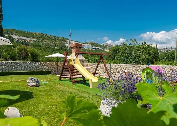 Villa Vergatum-privacy,gym,billiards,table Tennis Donji Brgat