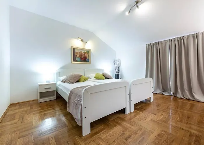 Vergatum-privacy,gym,billiards,table Tennis * Donji Brgat